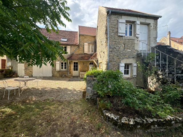Maison vente à Avallon, Asquins