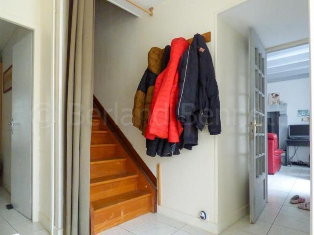 Maison vente à Niort, Chef-boutonne