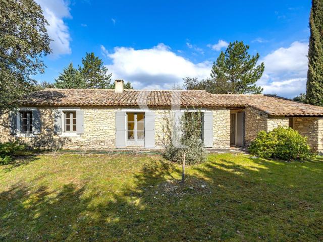 Maison vente à Apt, Lacoste