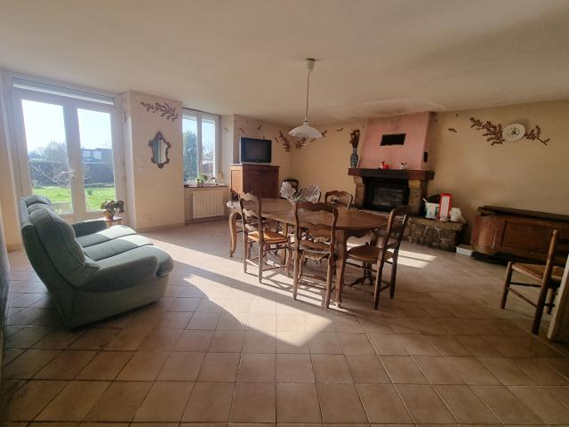 Maison vente à Avranches, Les Loges-marchis