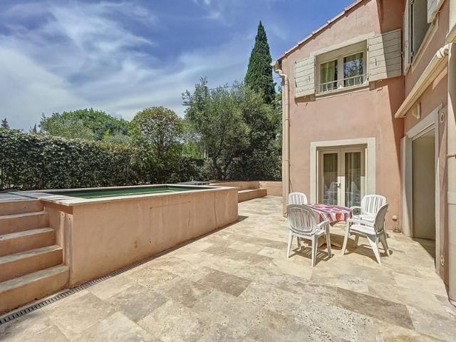 Maison vente à Aix-en-Provence, Saint-marc-jaumegarde