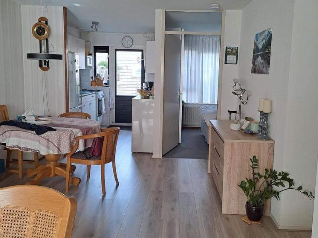 Woning te huur in Oosthuizen, Noord Holland