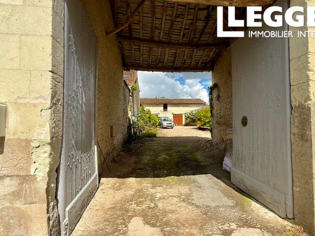 Maison vente à Châtellerault, Monts-sur-guesnes