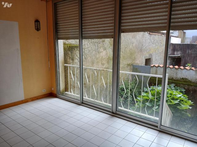 Maison vente à Bressuire, L'absie