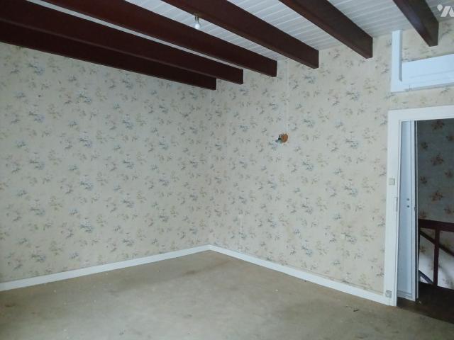 Maison vente à Bressuire, L'absie