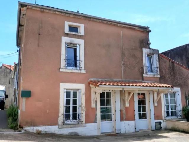 Maison vente à Fontenay-le-Comte, Pays de la Loire