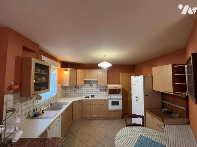 Maison vente à Nantua, Arbent