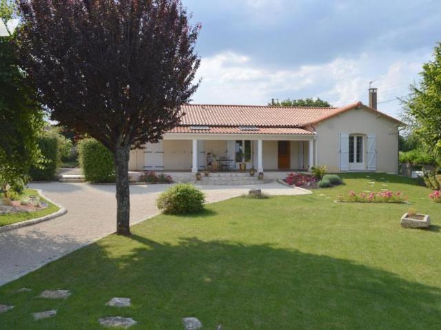 Maison vente à Niort, Auge