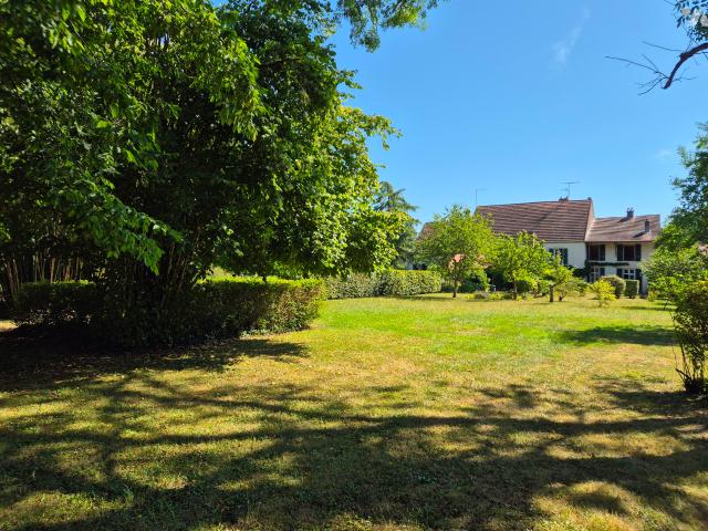 Maison vente à Vesoul, Autet