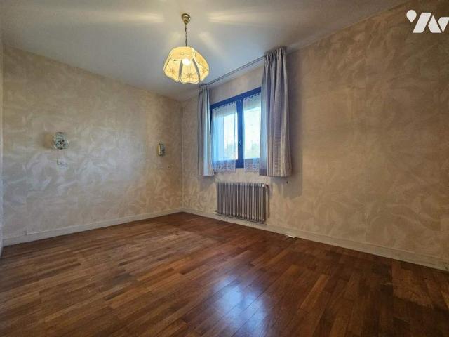 Maison vente à Bourg-en-Bresse, Auvergne-Rhône-Alpes