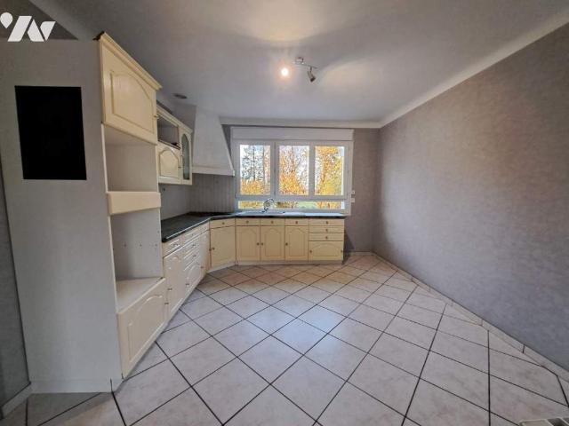 Maison vente à Château-Gontier, Ballots