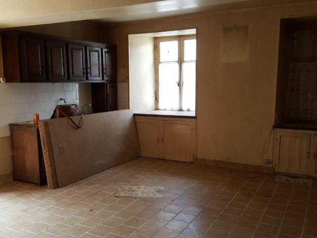 Maison vente à Avranches, Barenton