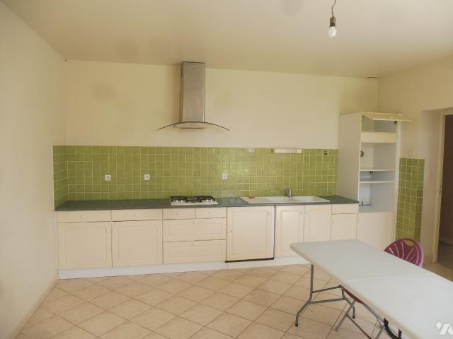 Maison vente à Saumur, Cheviré-le-rouge