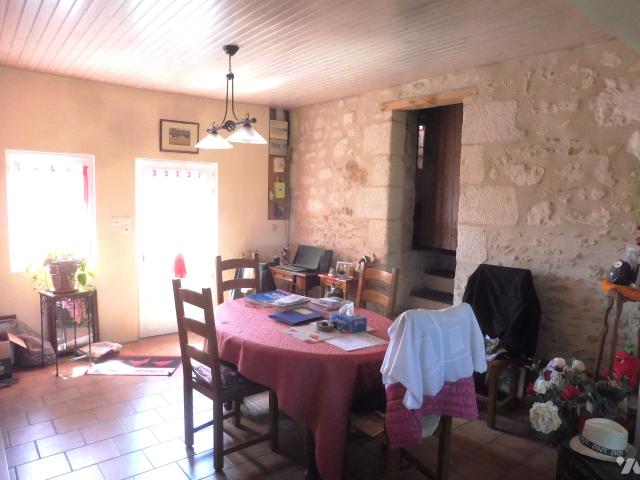 Maison vente à Saumur, Cheviré-le-rouge