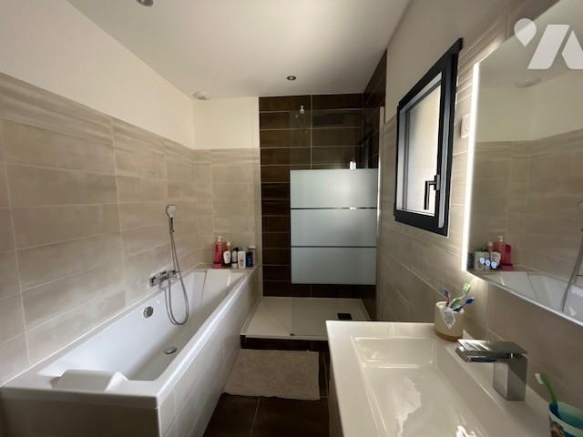 Maison vente à France métropolitaine, Beauvallon