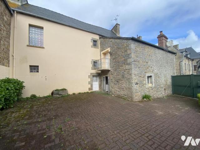Maison vente à Guingamp, Bretagne