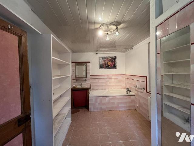 Maison vente à Lisieux, Normandie