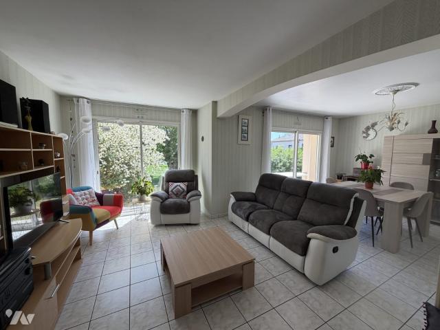 Maison vente à Poitiers, Biard