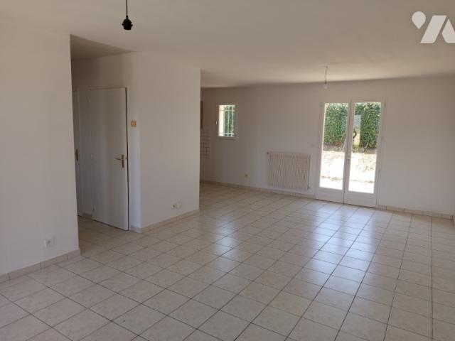 Maison vente à Loches, Bléré
