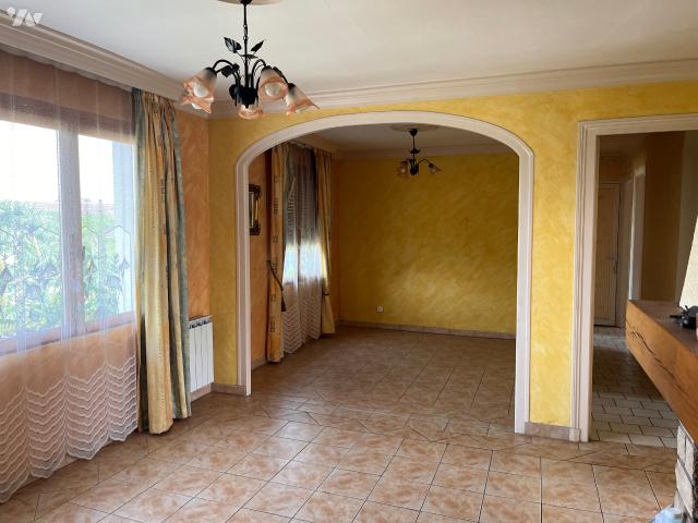 Maison vente à Châteaudun, Bonneval