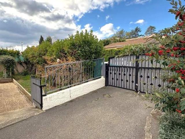 Maison vente à Privas, Bourg-saint-andéol