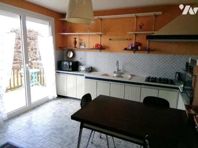 Maison vente à Besançon, Busy
