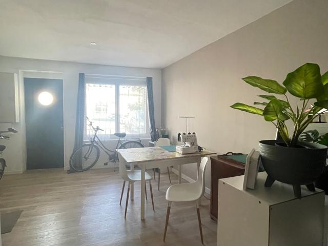Maison vente à Arles, Cabannes