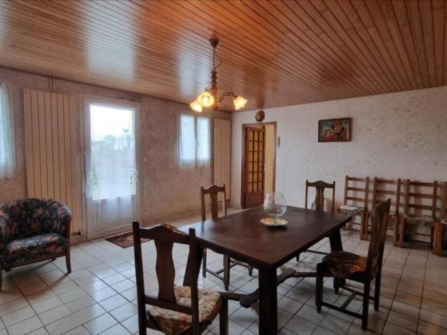 Maison vente à Guingamp, Bretagne
