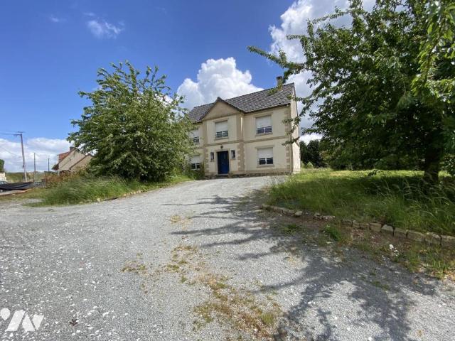 Maison vente à Cambrai, Carnières