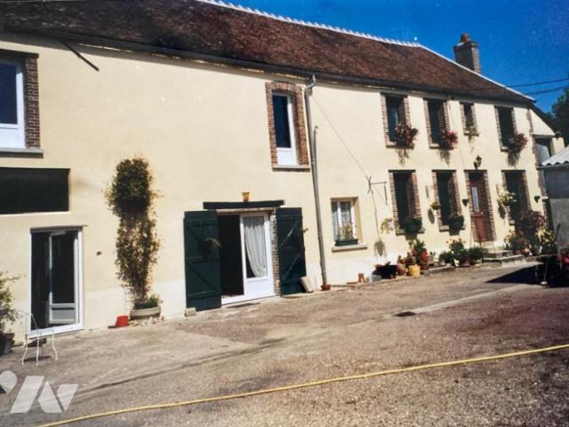 Maison vente à Sens, Cézy