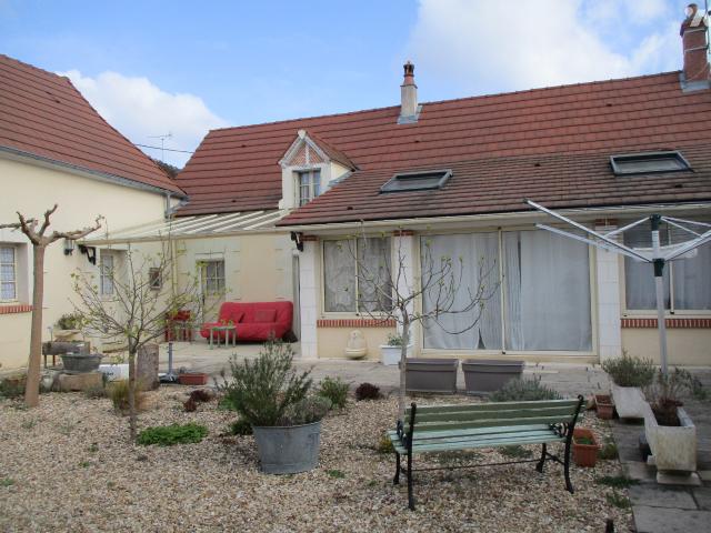 Maison vente à Issoudun, Chabris