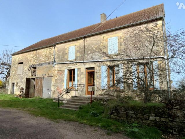 Maison vente à Clamecy, Challement