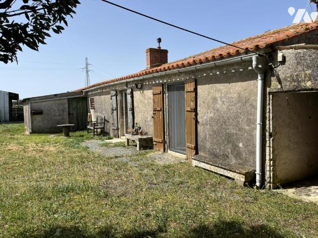 Maison vente à Fontenay-le-Comte, Champagné-les-marais