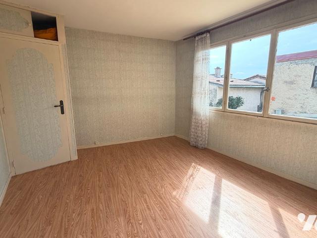 Maison vente à Montbrison, Champdieu