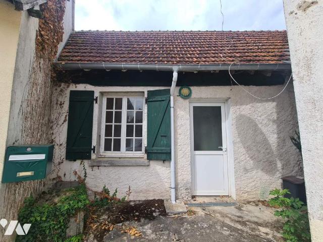 Maison vente à Nevers, Champvert