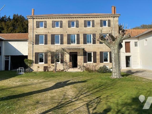 Maison vente à Valence, Chanos-curson