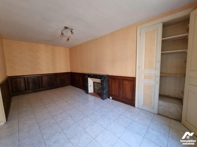Maison vente à Mayenne, La Chapelle-au-riboul
