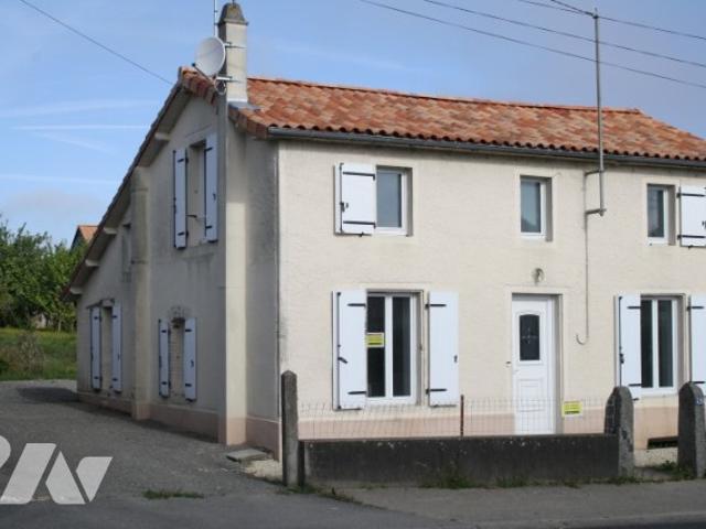 Maison vente à Bressuire, La Chapelle-saint-laurent