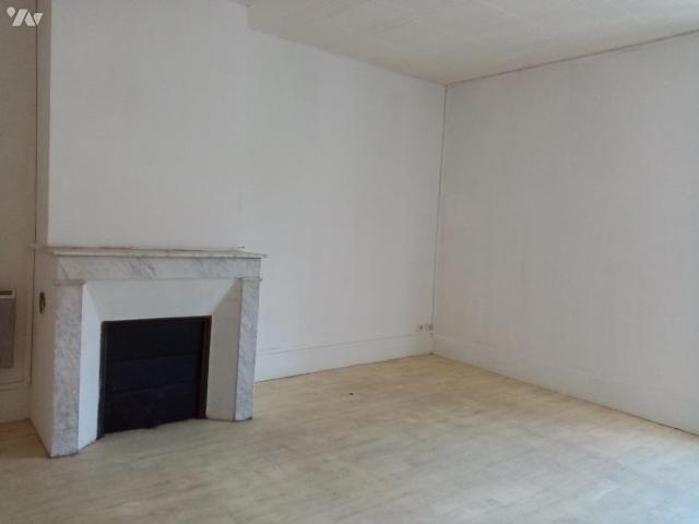 Maison vente à Cosne-Cours-sur-Loire, La Charité-sur-loire
