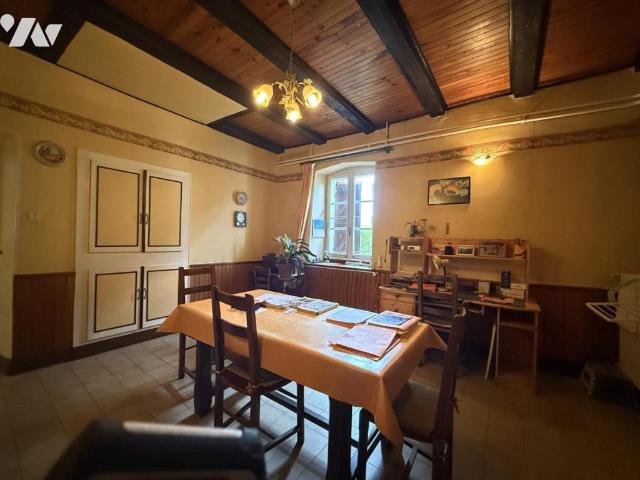 Maison vente à Nantua, Charix