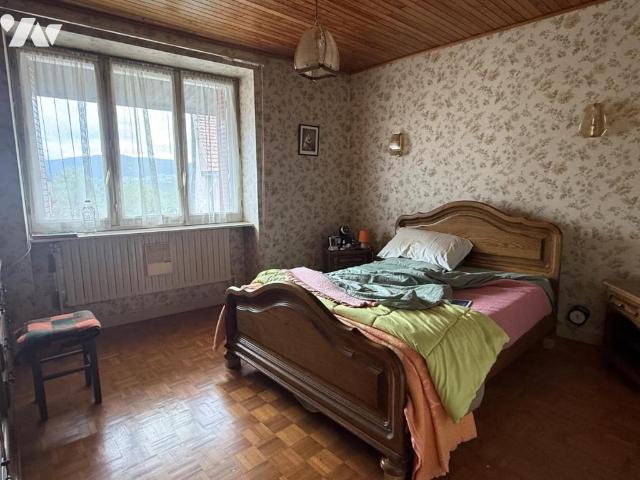 Maison vente à Nantua, Charix