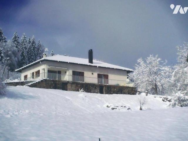 Maison vente à Nantua, Charix