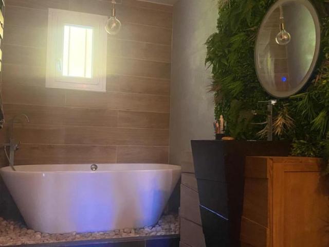 Maison vente à France métropolitaine, Charix