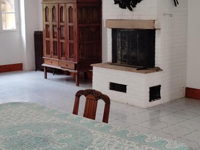 Maison vente à Montargis, Château-renard