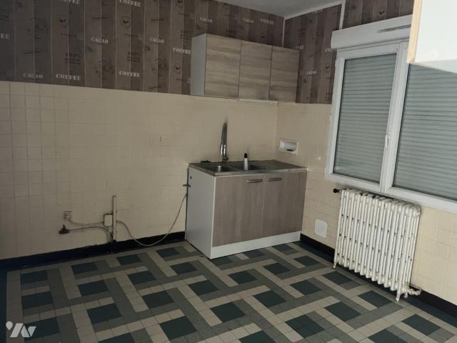 Maison vente à Dreux, Châteauneuf-en-thymerais