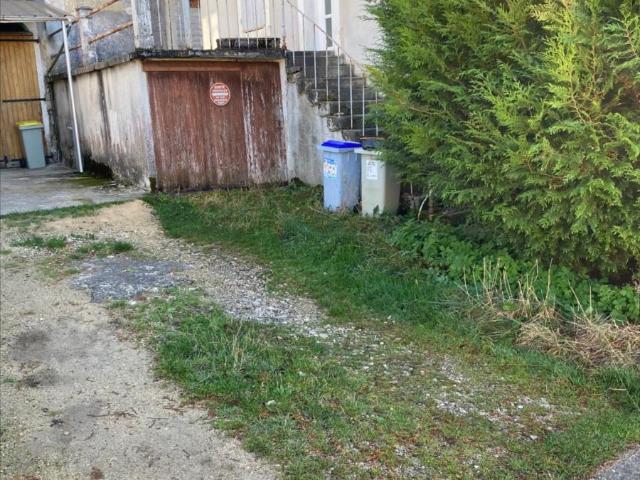 Maison vente à Lons-le-Saunier, Chaux-des-crotenay