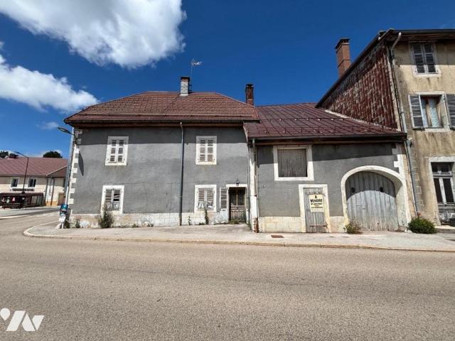 Maison vente à Lons-le-Saunier, Chaux-des-crotenay