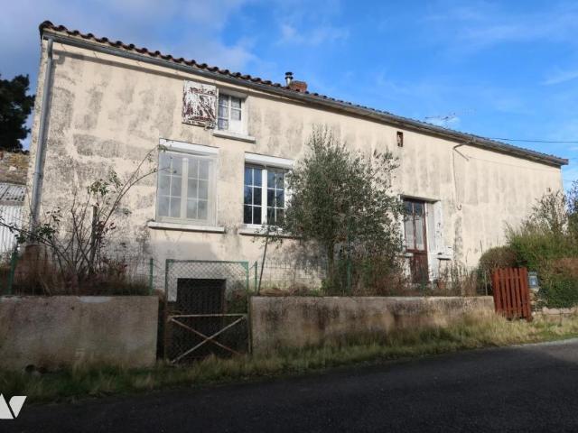 Maison vente à Fontenay-le-Comte, Cheffois