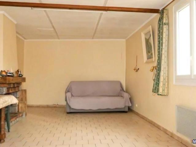 Maison vente à Fontenay-le-Comte, Cheffois