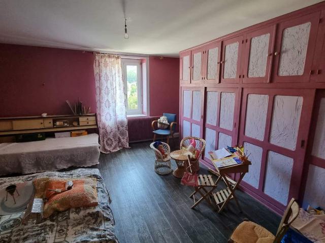 Maison vente à Cheniménil, Vosges